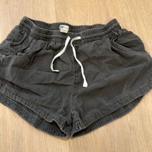 billabong black beach shorts